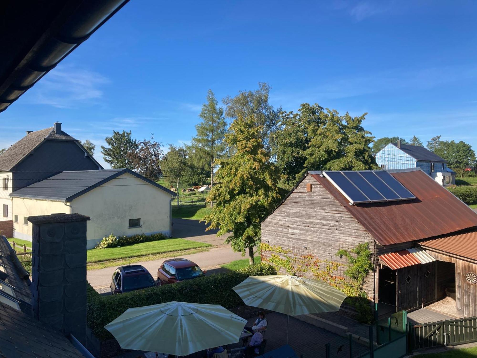 Paulis Cozy 4-Bedroom Vacation Home - With 4 Bathrooms Sun Terrace & Sauna, Nice To Hike & Bike, To Chil & Meet Bullange/Büllingen Esterno foto